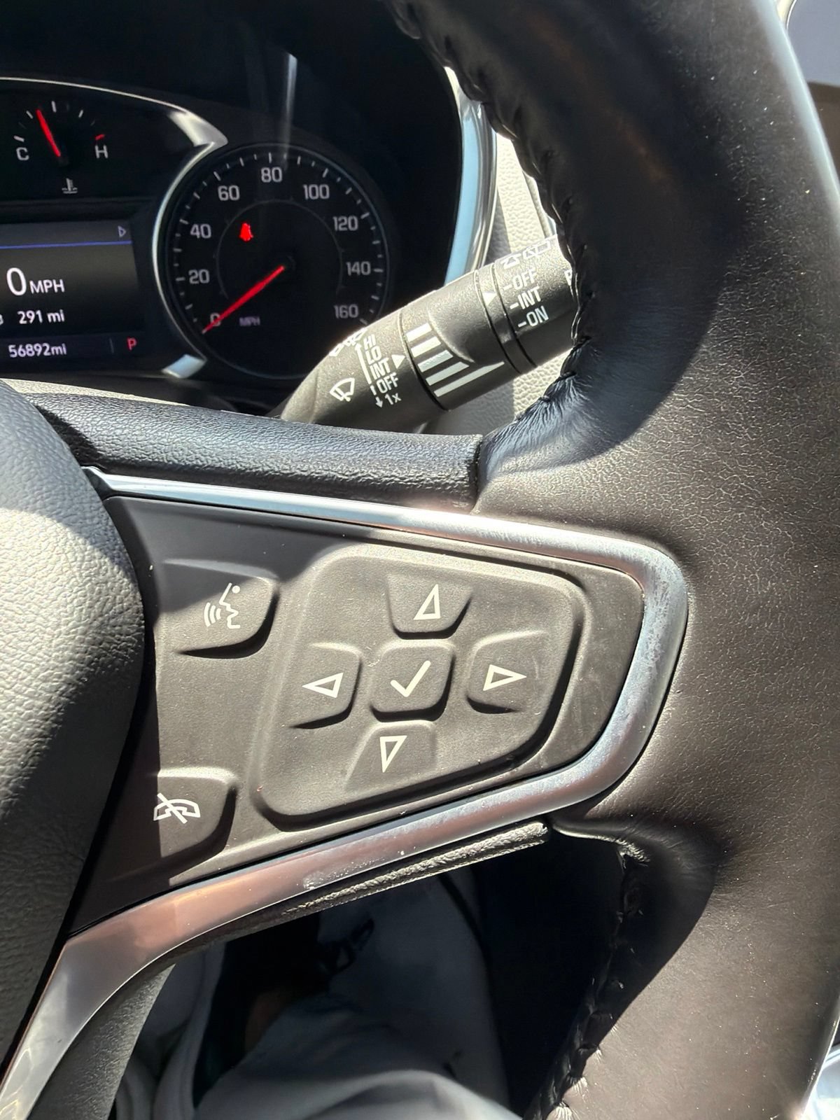 Used 2022 Chevrolet Equinox LT FWD image 16