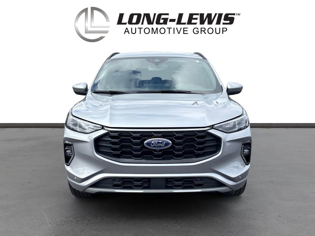 Used 2023 Ford Escape ST-Line Elite image 11