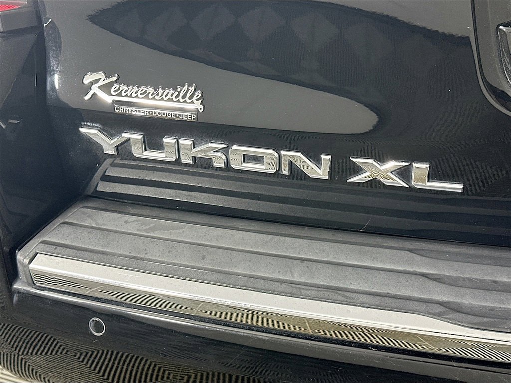 Used 2018 GMC Yukon XL Denali w/ Enhanced Security Package image 29