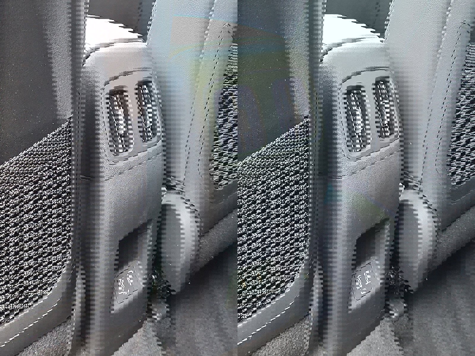 Used 2022 Hyundai Tucson Limited image 26