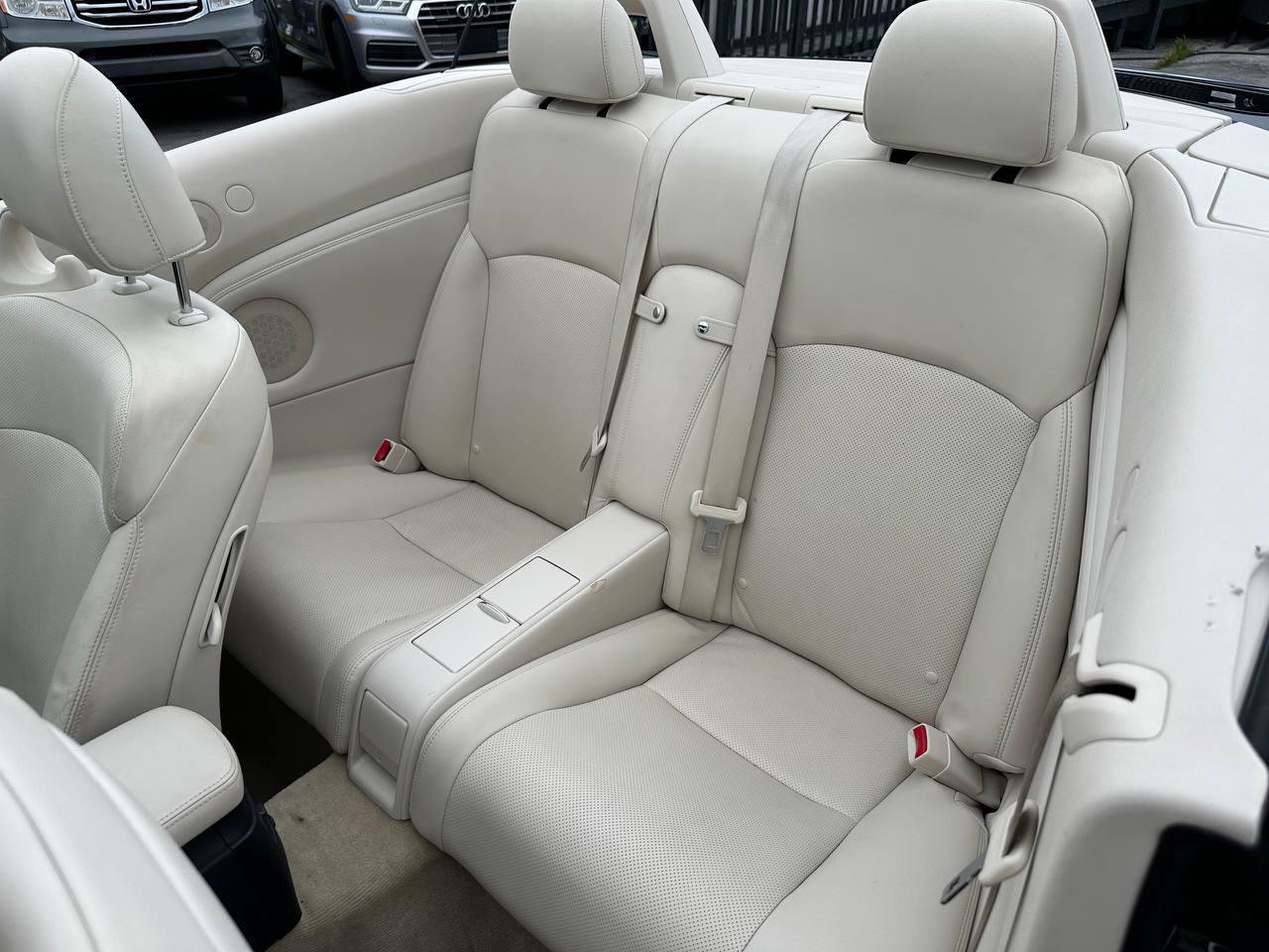 Used 2010 Lexus IS 250C RWD image 20