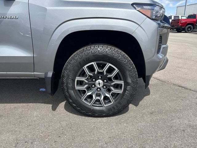 Certified 2023 Chevrolet Colorado Z71 w/ Z71 Convenience Package 2 AWD/4WD image 14