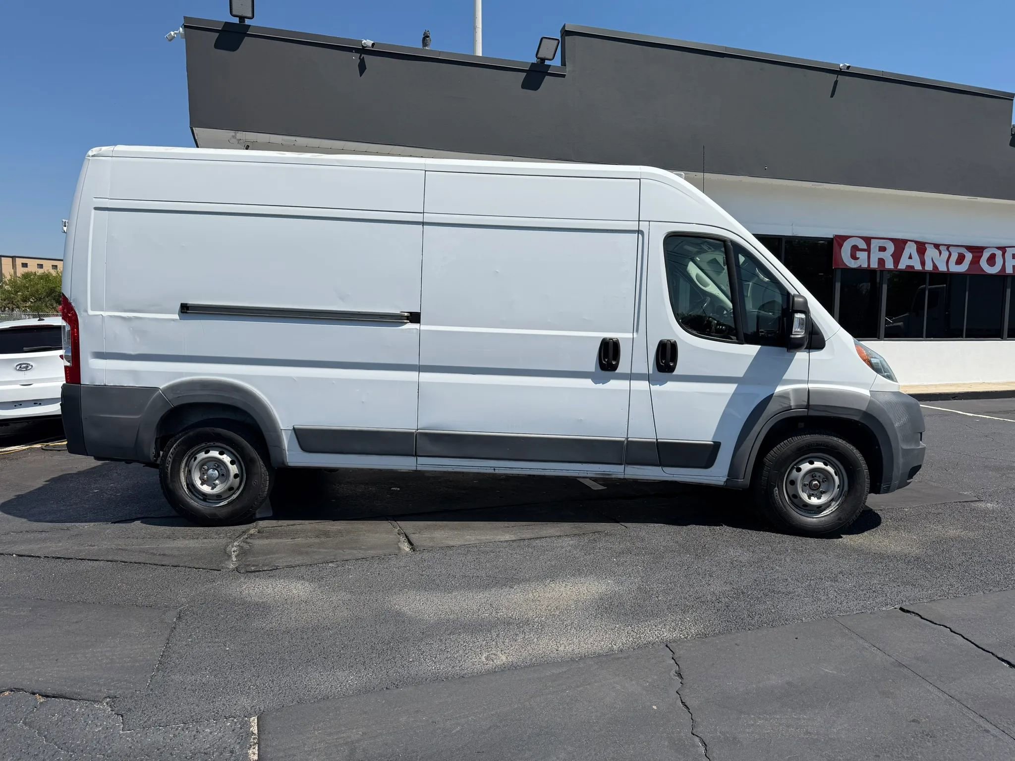 Used 2018 RAM ProMaster 2500 image 4