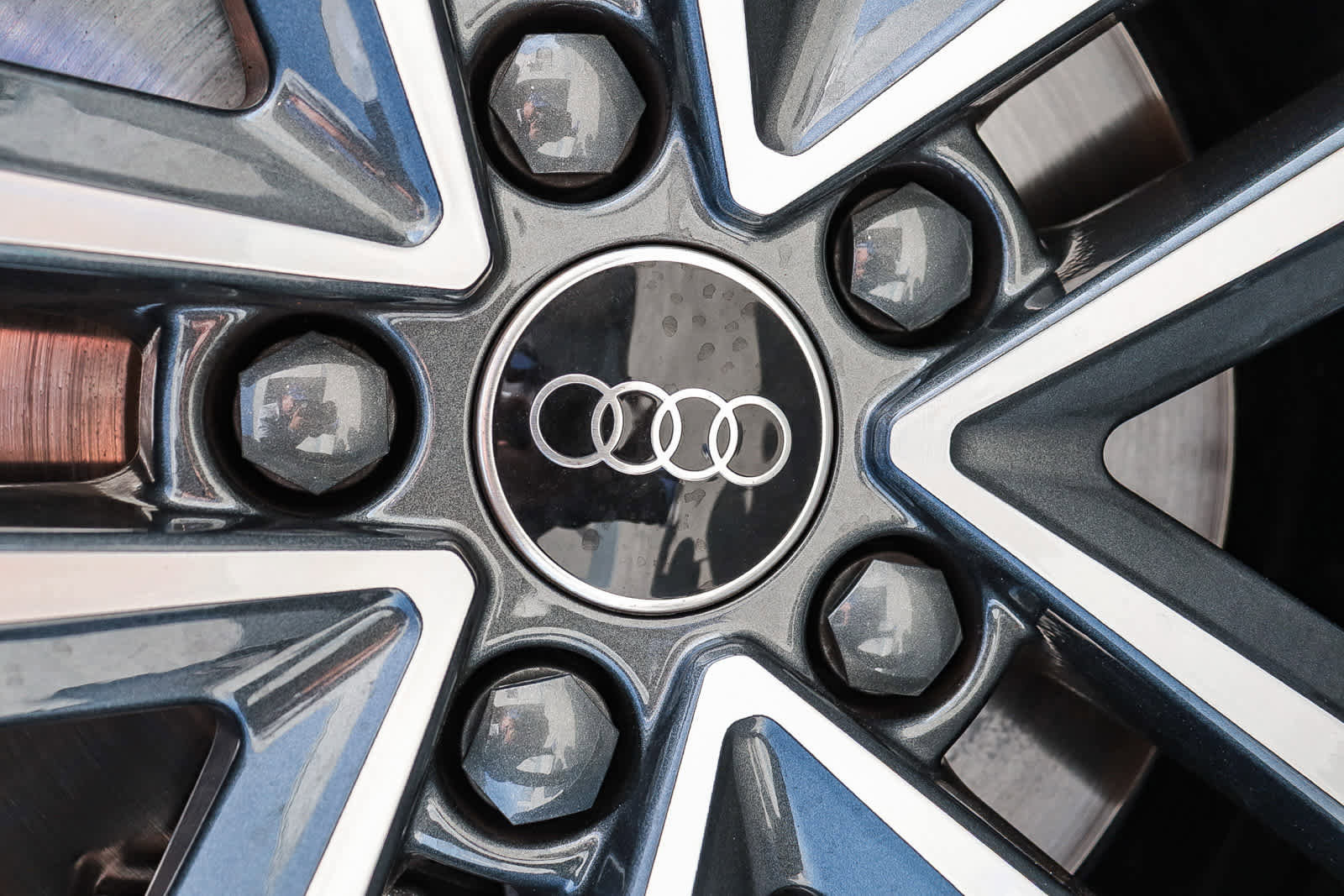 Used 2025 Audi A3 2.0T Premium w/ Black Optic Package image 15