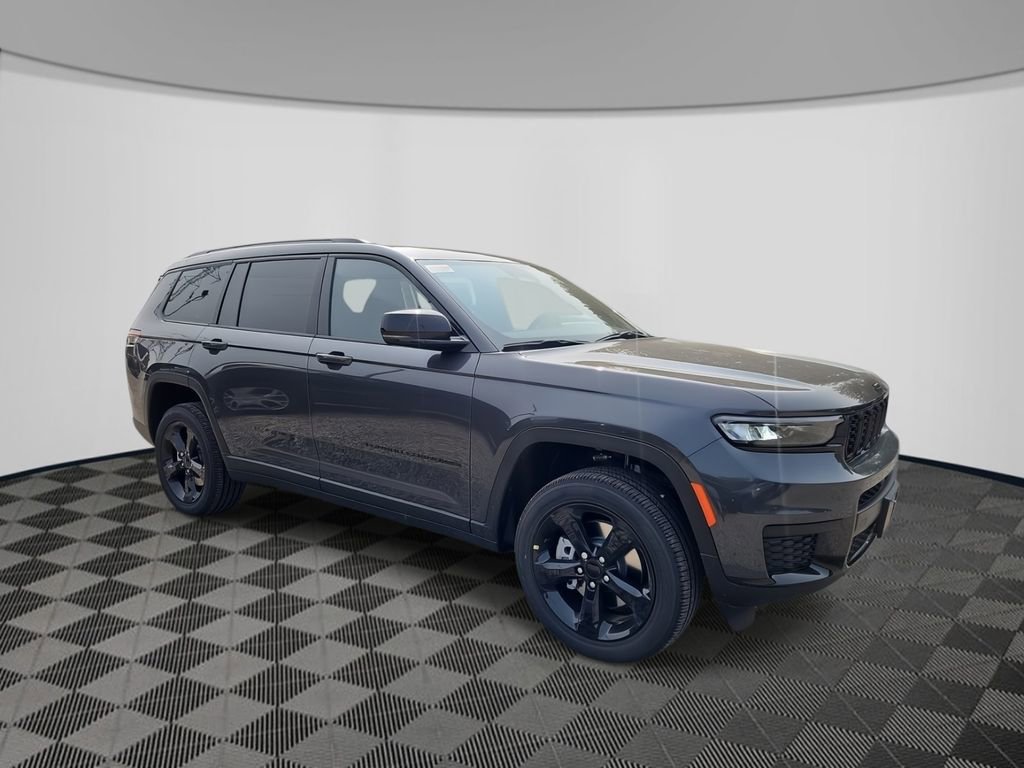 New 2025 Jeep Grand Cherokee L Altitude image 2