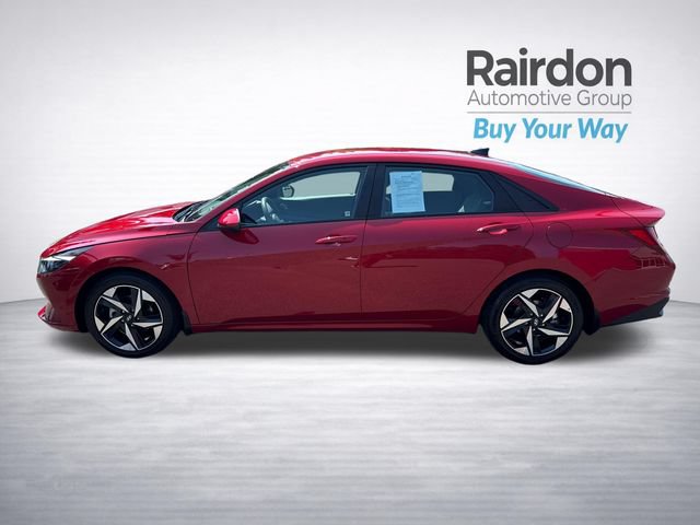 Used 2023 Hyundai Elantra SEL w/ Convenience Package FWD image 5
