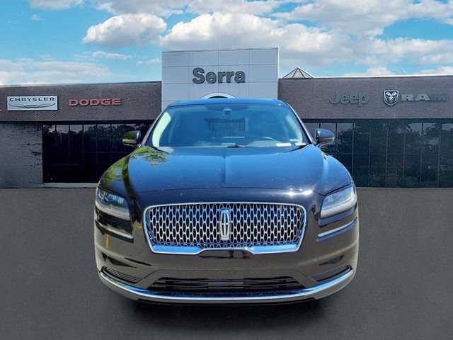 Used 2023 Lincoln Nautilus AWD image 2