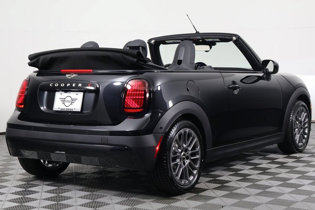 New 2026 MINI Cooper S FWD image 3
