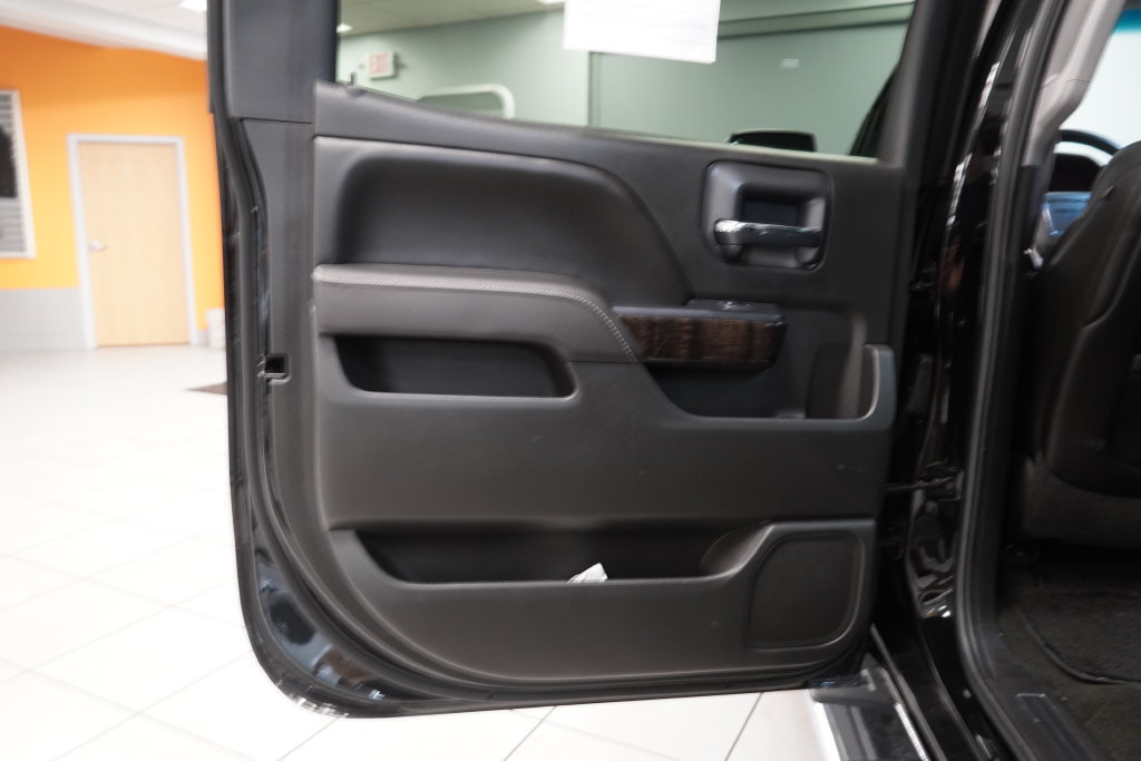 Used 2015 GMC Sierra 1500 Denali w/ Driver Alert Package AWD/4WD image 21