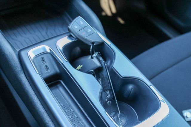 New 2026 Chevrolet Equinox EV LT image 15