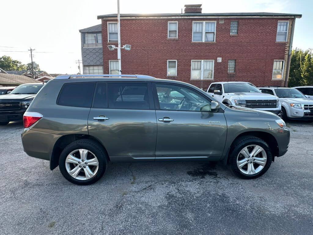 Used 2008 Toyota Highlander Limited AWD/4WD image 4