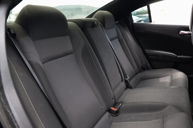 Used 2018 Dodge Charger R/T w/ Beats Audio Group RWD image 17