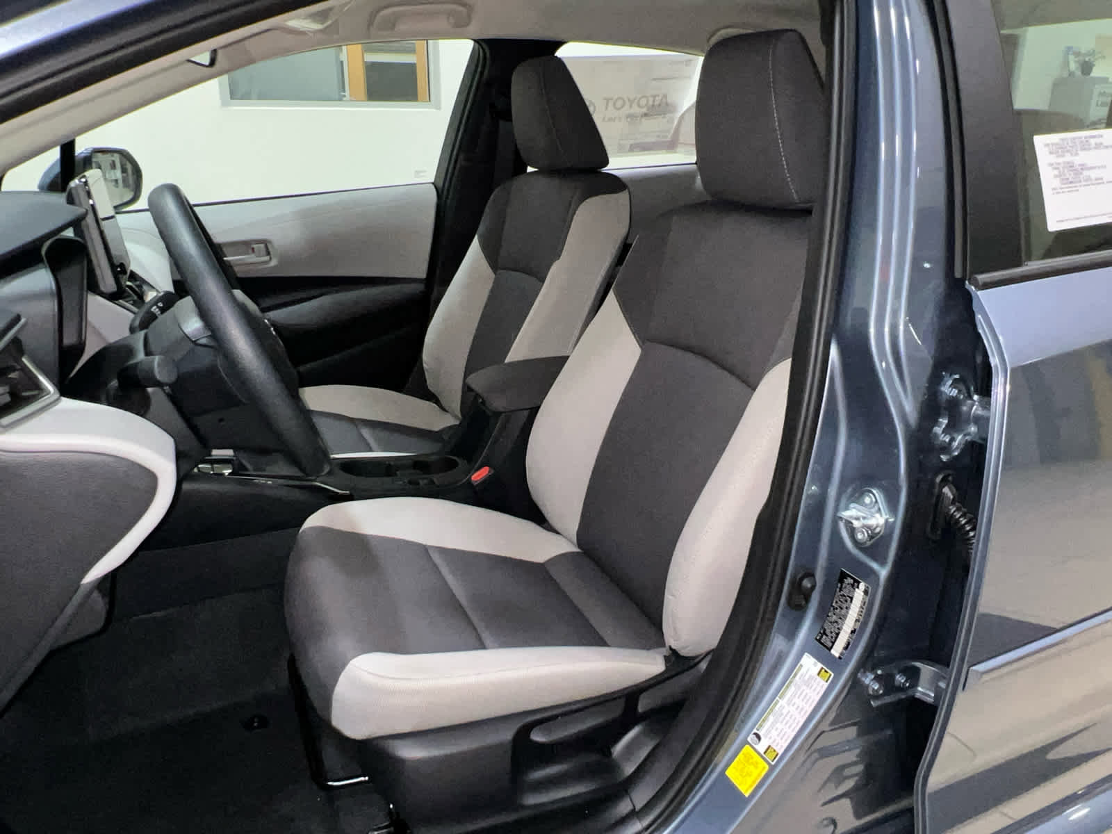 New 2026 Toyota Corolla LE FWD image 13