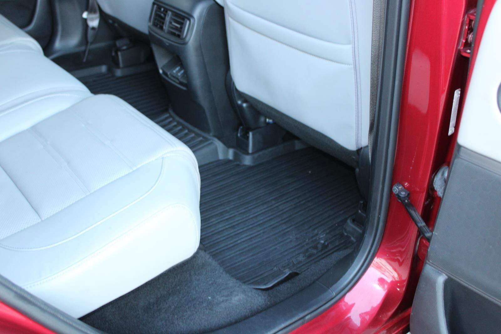 Used 2022 Honda CR-V EX-L image 39