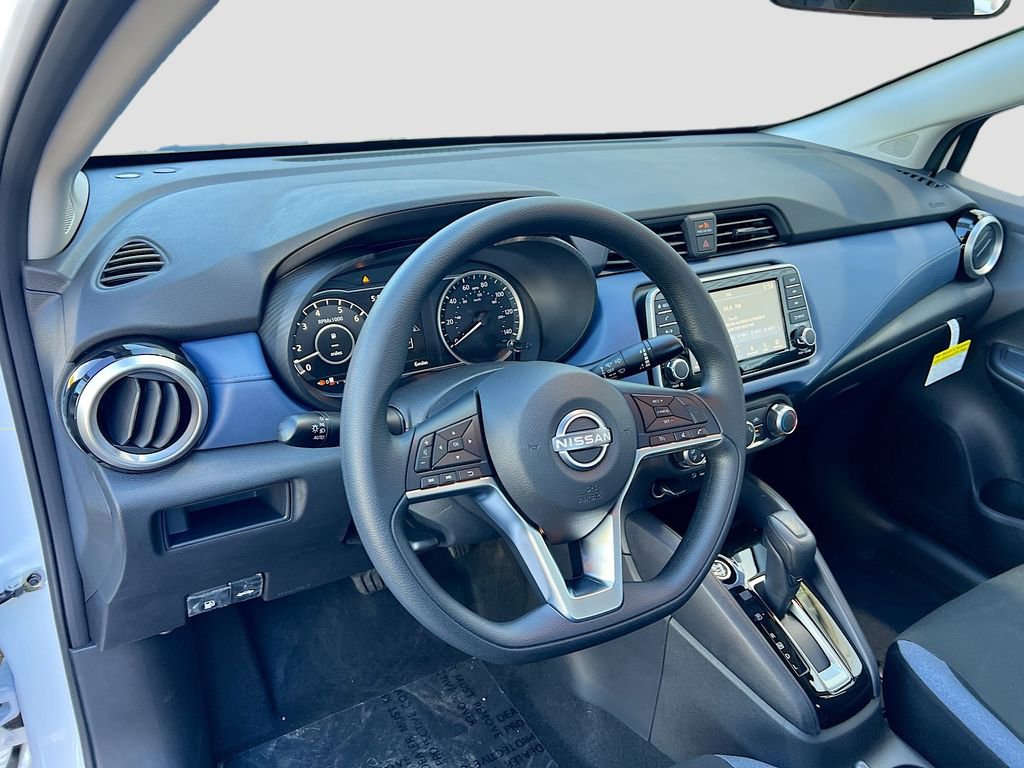 Used 2025 Nissan Versa SV w/ Trunk Package FWD image 9