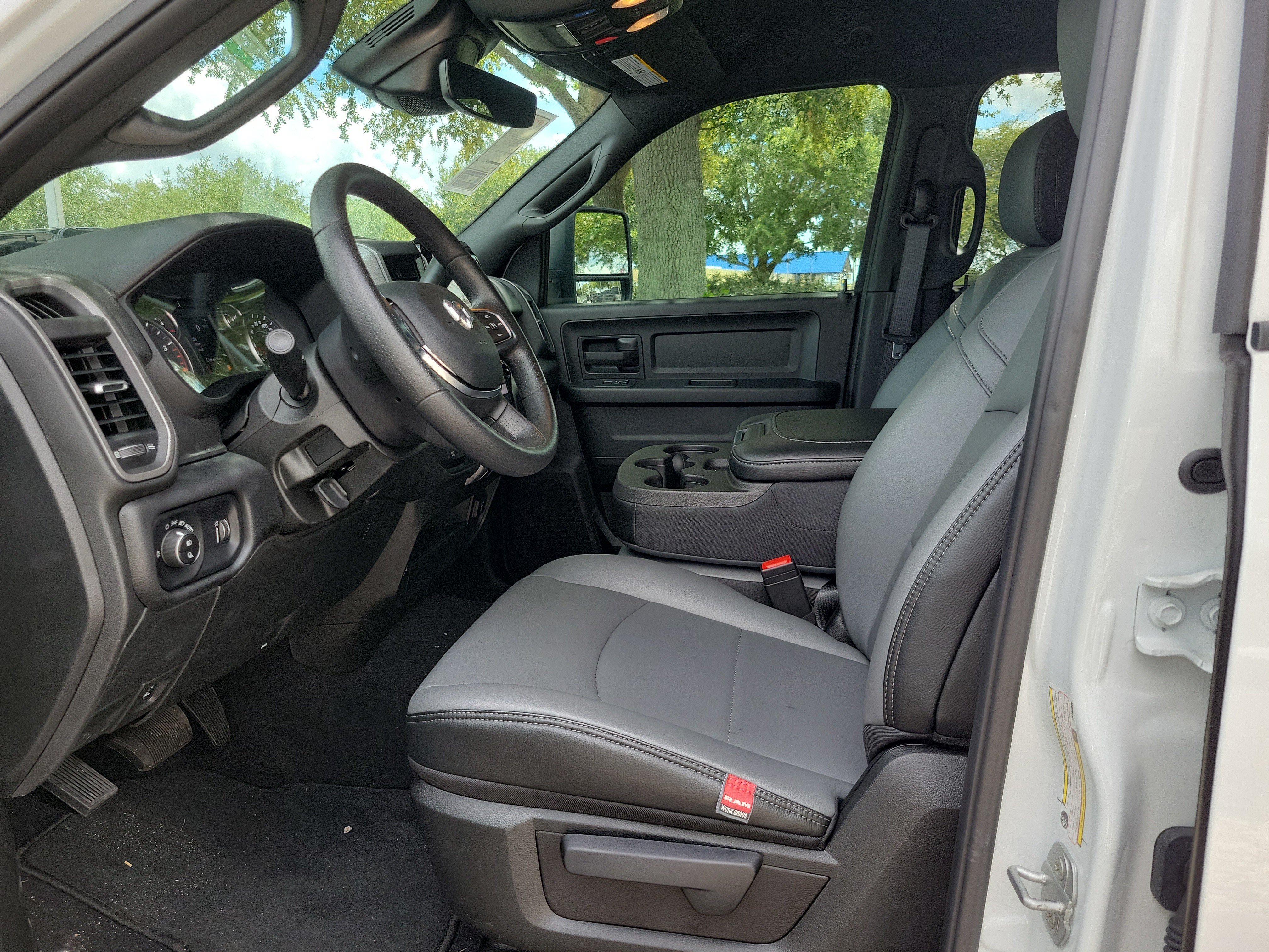 New 2026 RAM 3500 Tradesman AWD/4WD image 12