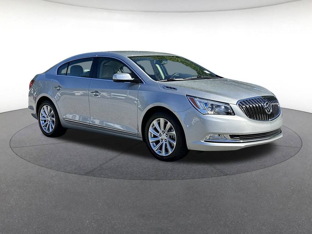 Used 2015 Buick LaCrosse FWD image 8