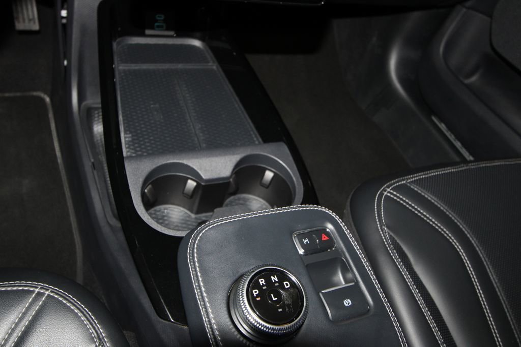 Used 2021 Ford Mustang Mach-E Premium image 18