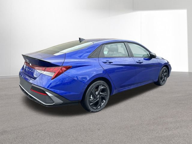 New 2026 Hyundai Elantra Sport image 13