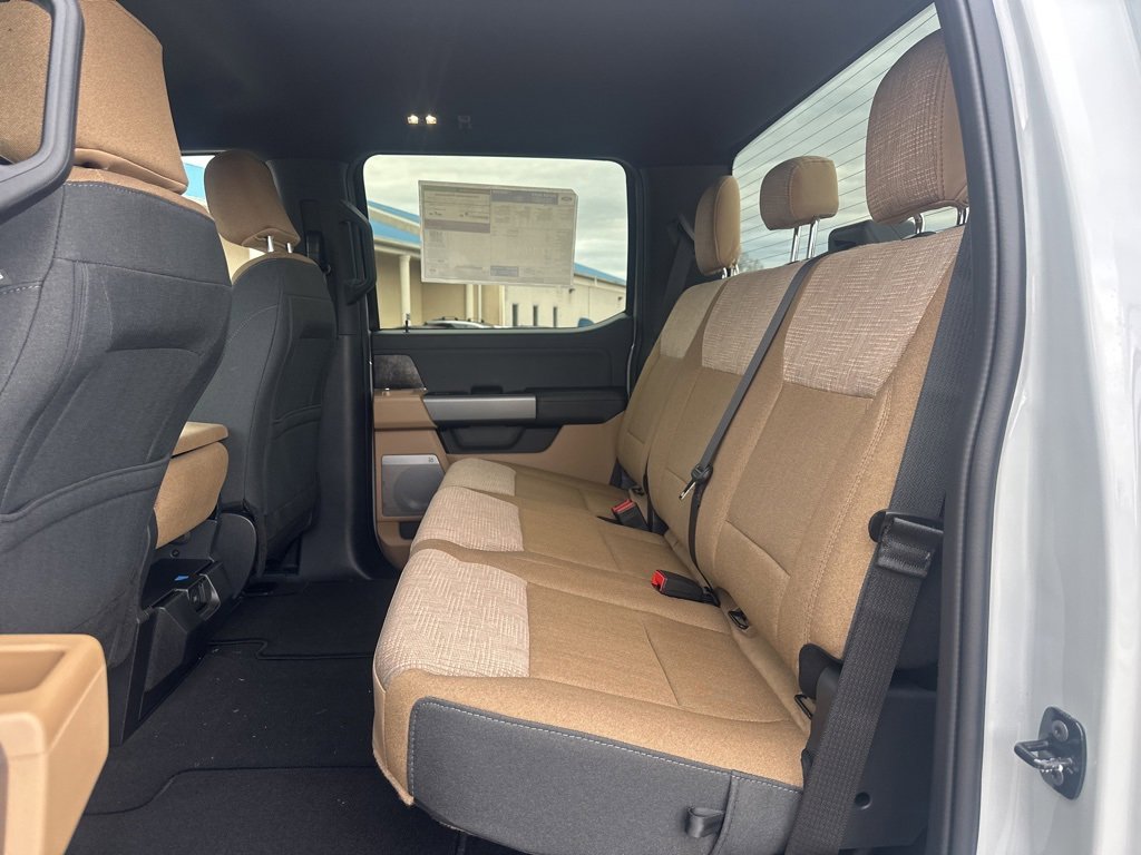 New 2026 Ford F250 XLT w/ XLT Premium Package image 13