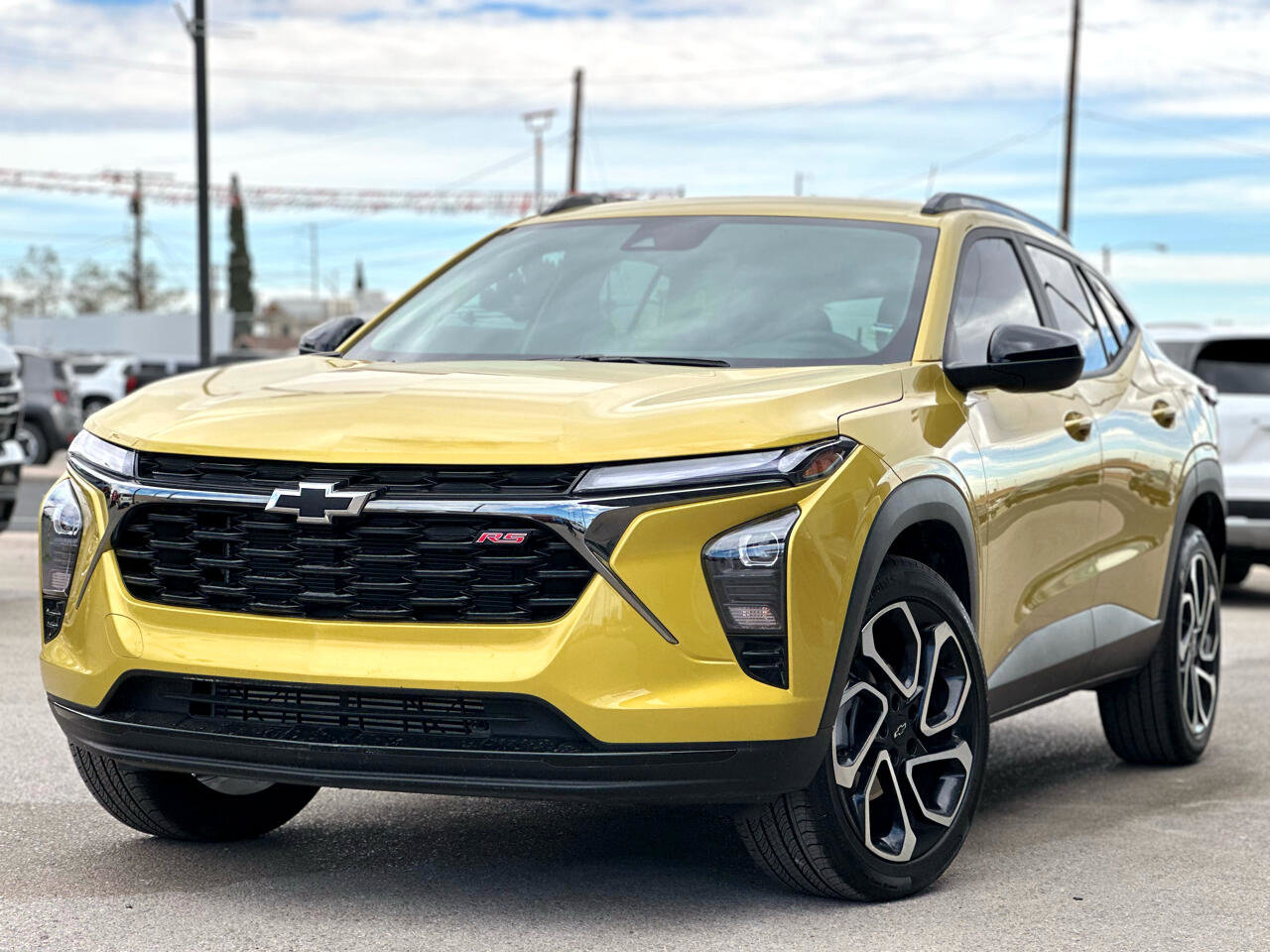 Used 2025 Chevrolet Trax RS w/ Driver Confidence Package image 3