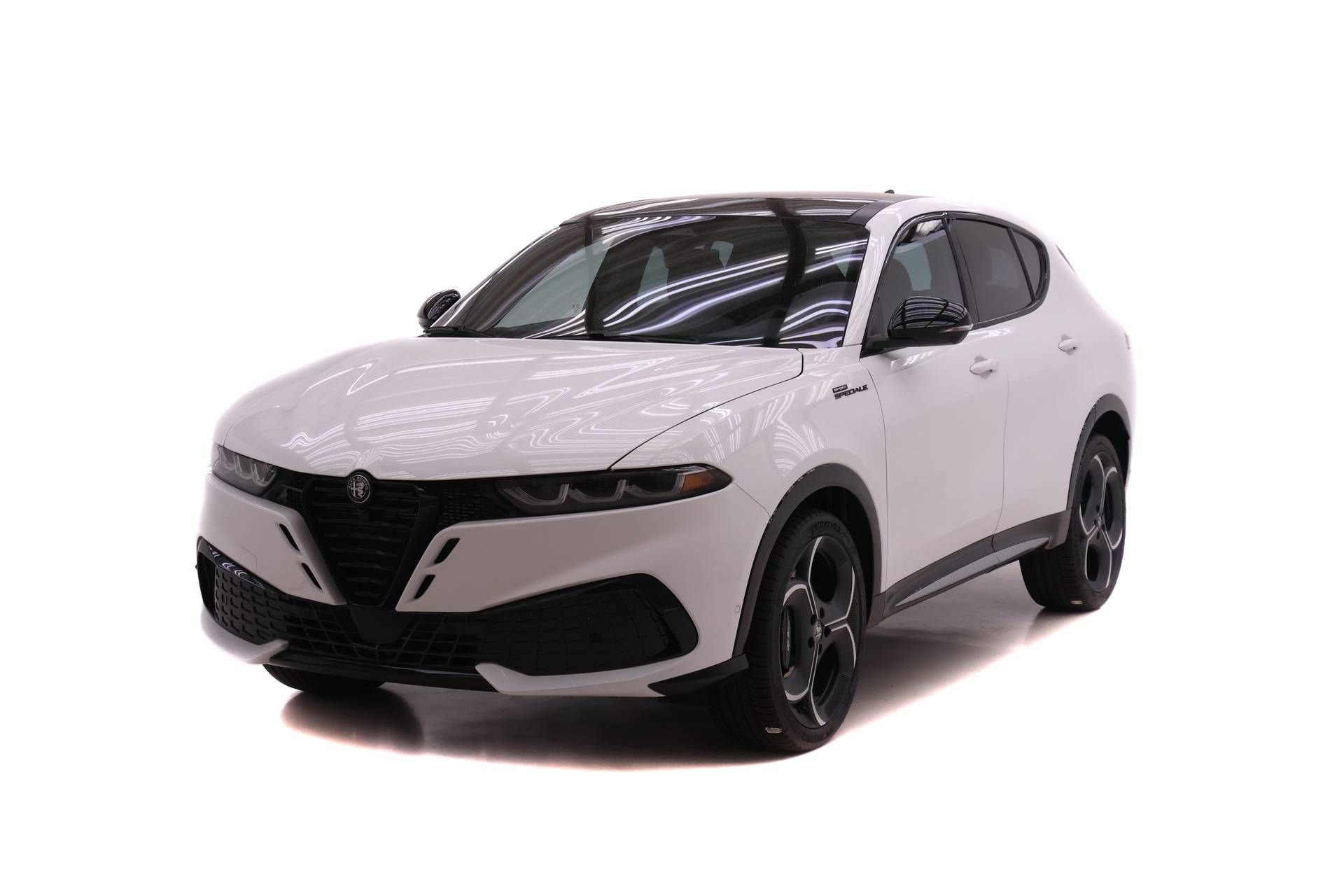 New 2026 Alfa Romeo Tonale w/ Active Assist Package AWD/4WD image 1