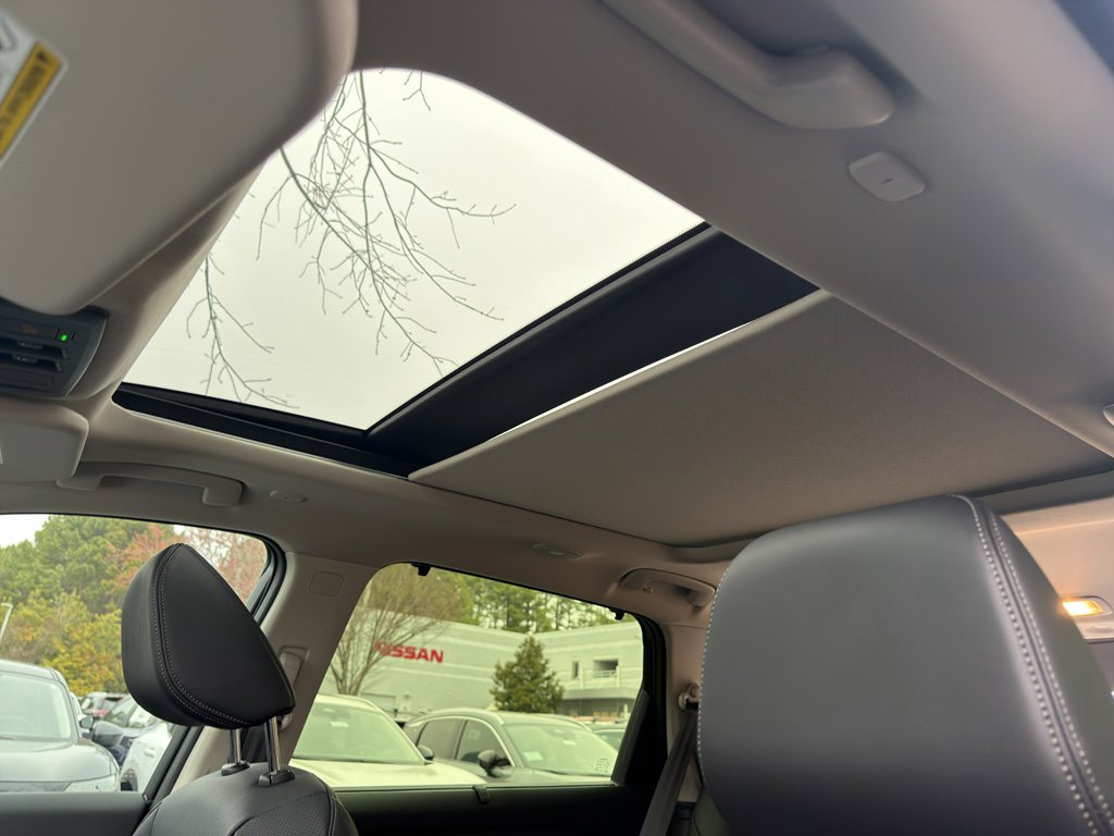 New 2026 Nissan Rogue Platinum w/ Tech Package image 28