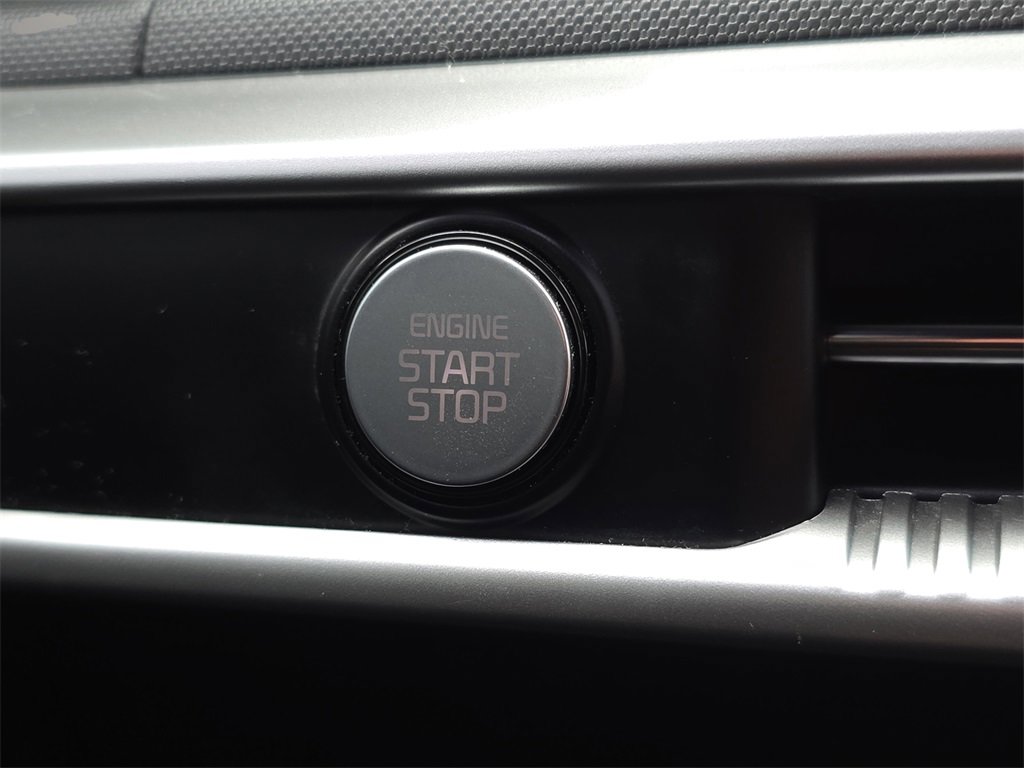 Used 2022 Kia K5 GT-Line image 33