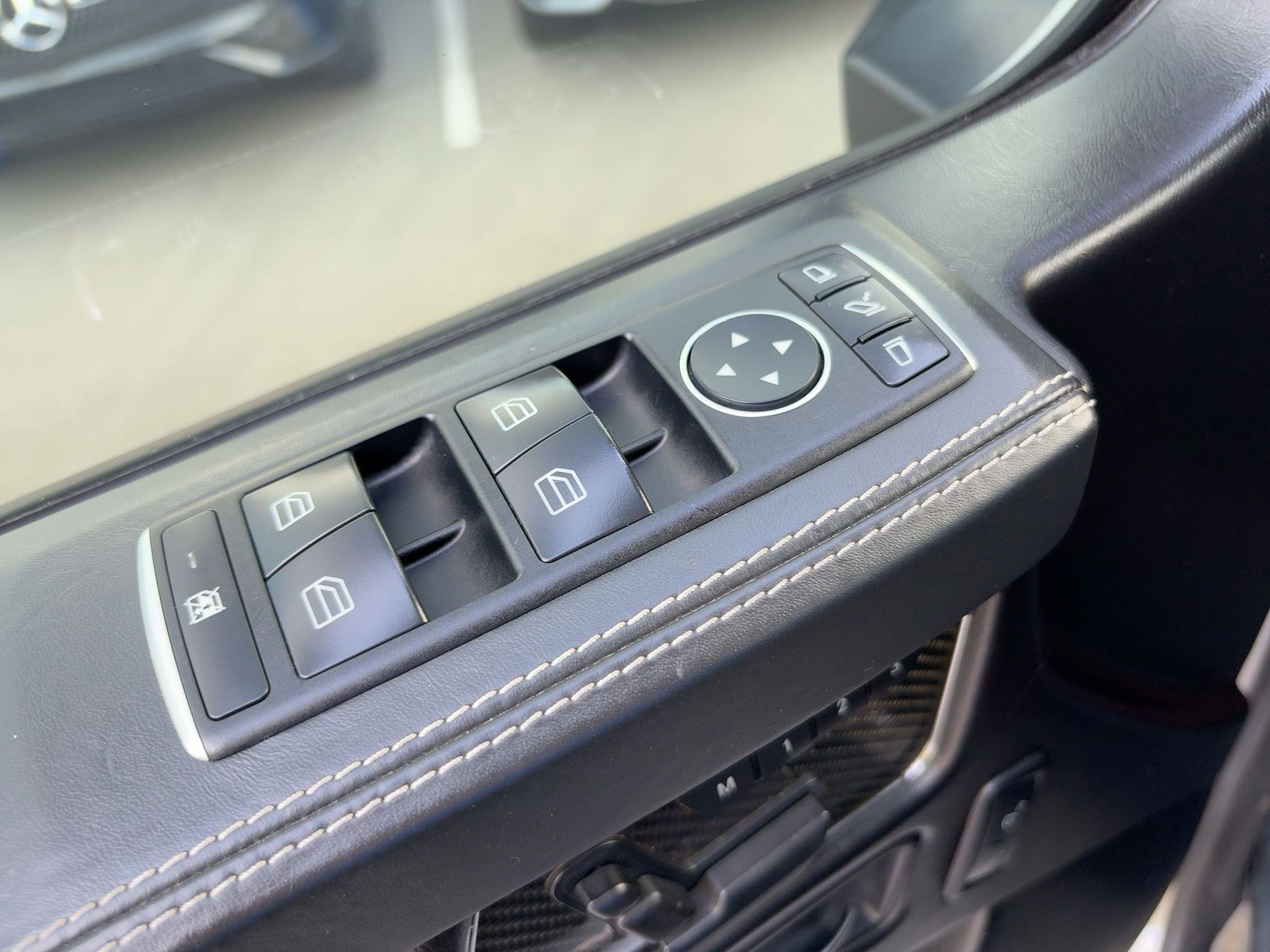 Used 2017 Mercedes-Benz G 550 Squared image 13