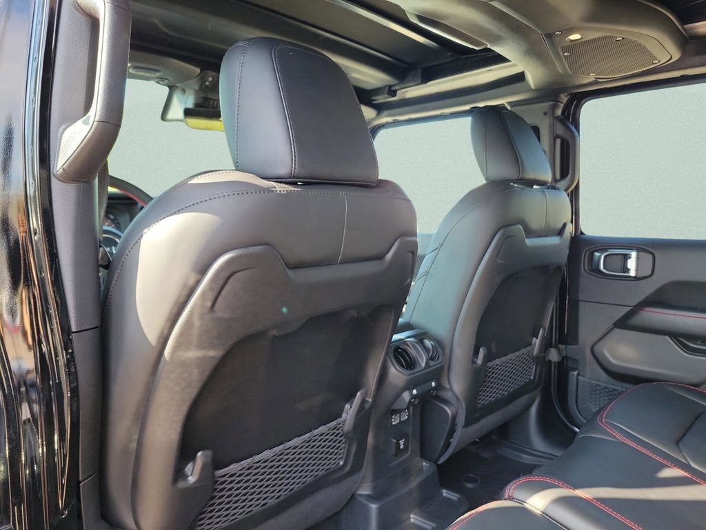 Used 2024 Jeep Wrangler Unlimited Rubicon image 19