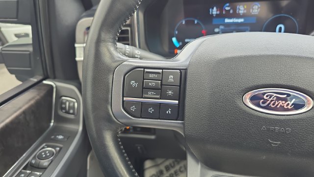 Used 2023 Ford F350 Lariat w/ Lariat Ultimate Package AWD/4WD image 22