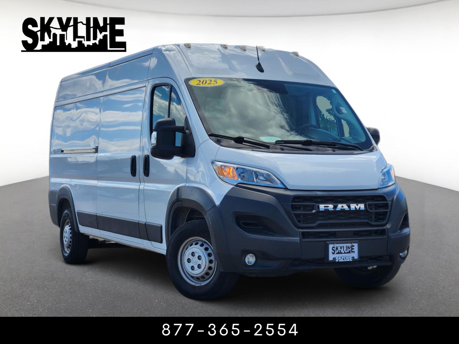 Used 2025 RAM ProMaster 2500 w/ Convenience Group FWD image 1