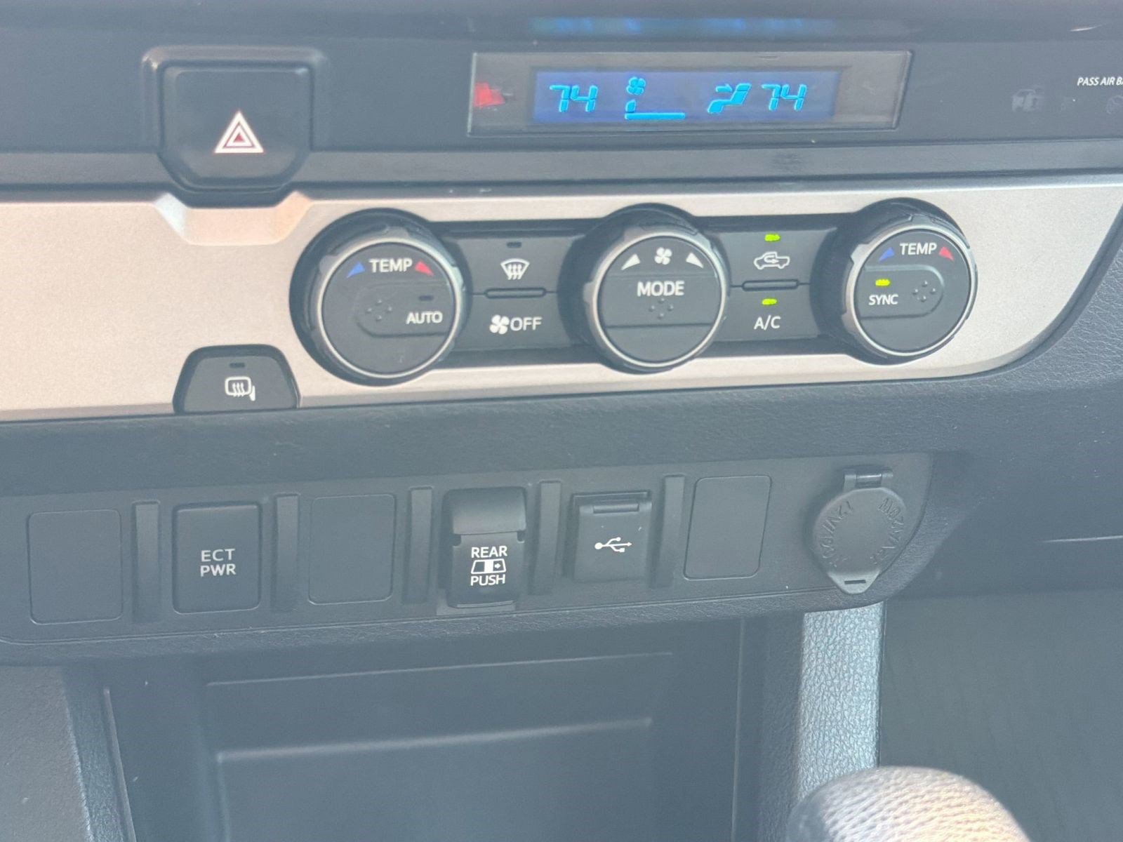 Certified 2021 Toyota Tacoma SR5 image 20