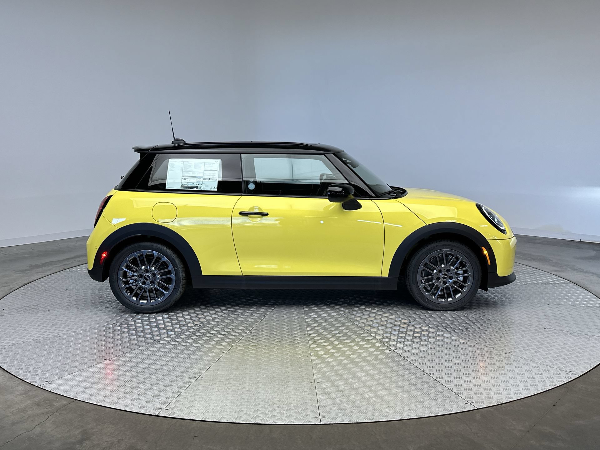 Used 2026 MINI Cooper S FWD image 10