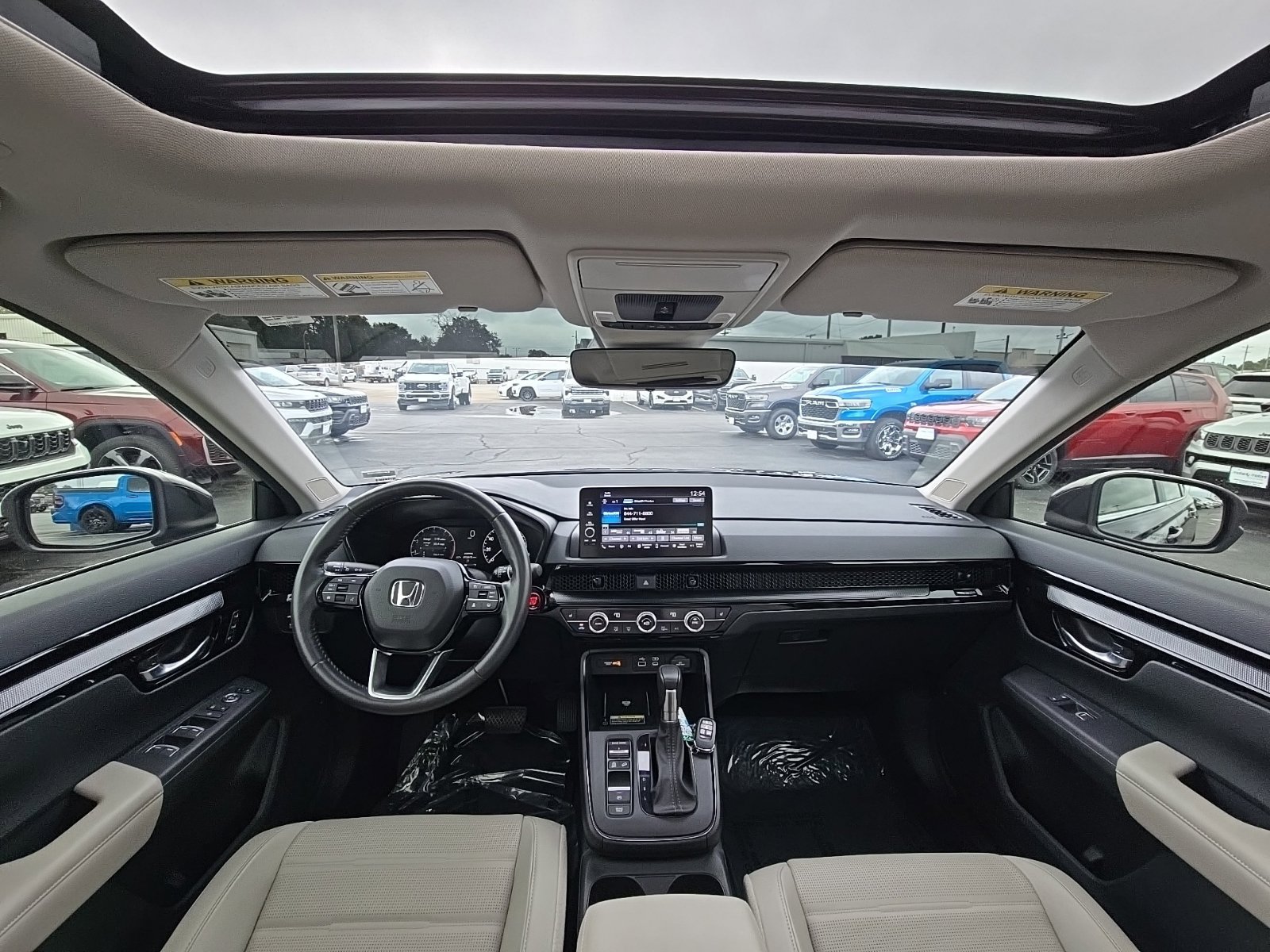 Used 2023 Honda CR-V EX-L image 2
