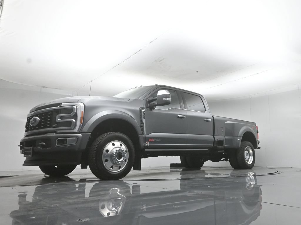 Certified 2023 Ford F450 Platinum w/ FX4 Off-Road Package AWD/4WD image 52