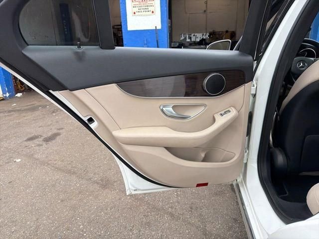 Used 2018 Mercedes-Benz C 300 Sedan image 22