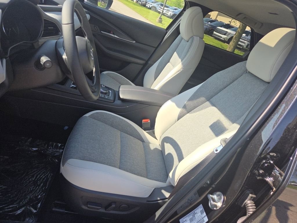 New 2026 MAZDA CX-30 Aire Edition AWD/4WD image 18