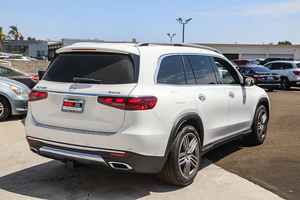 Used 2024 Mercedes-Benz GLS 450 4MATIC image 4