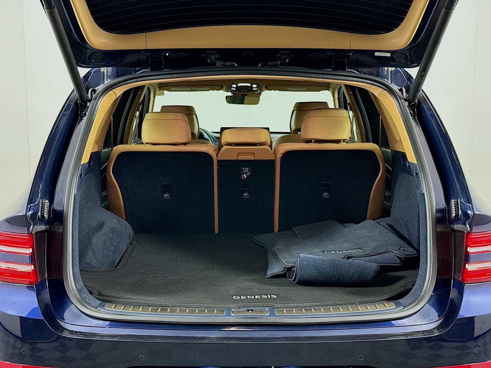 Used 2023 Genesis GV80 2.5T w/ Prestige Package image 26