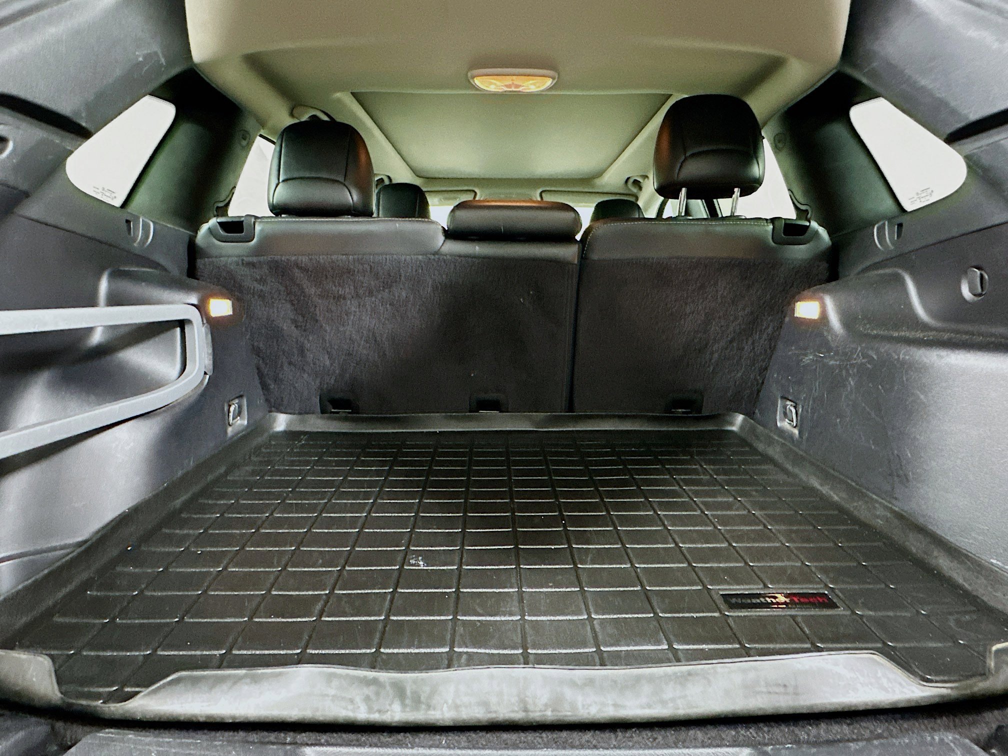 Used 2016 Jeep Cherokee Limited w/ Technology Group image 30