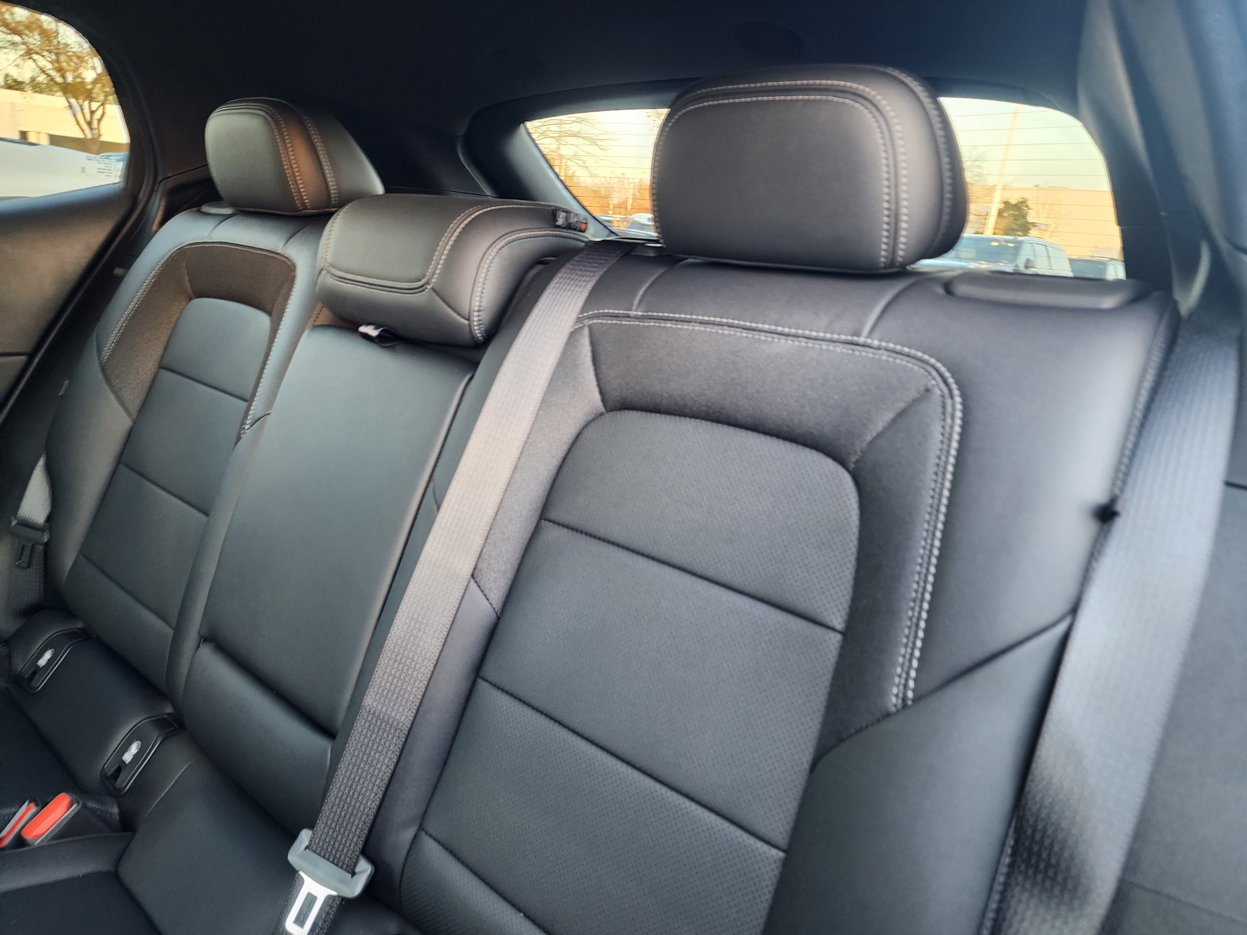 New 2026 Chevrolet Equinox EV LT AWD/4WD image 13