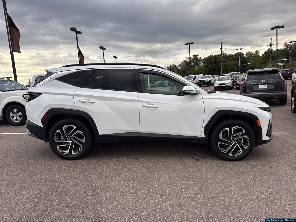 Certified 2026 Hyundai Tucson Limited AWD/4WD image 15