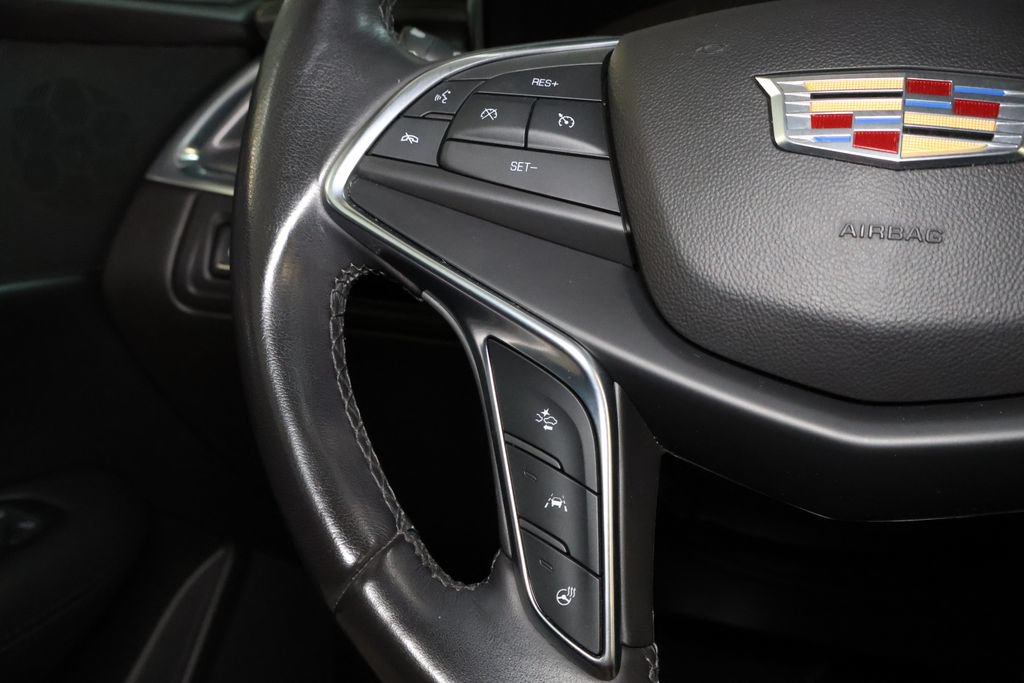 Used 2018 Cadillac XT5 Luxury w/ Driver Awareness Package AWD/4WD image 21