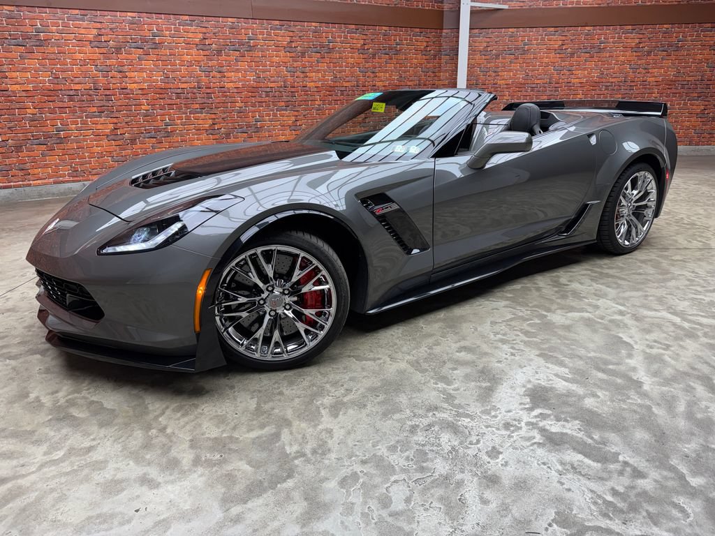 Used 2015 Chevrolet Corvette Z06 w/ 3LZ Preferred Equipment Group RWD image 22