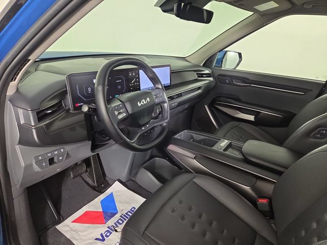 Certified 2024 Kia EV9 Wind AWD/4WD image 13