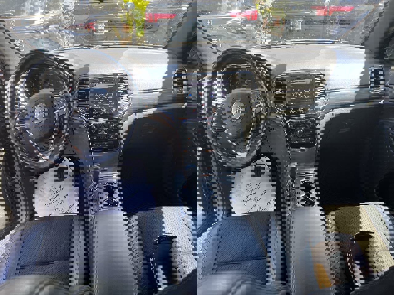 Used 2021 Jeep Grand Cherokee Laredo X AWD/4WD image 31