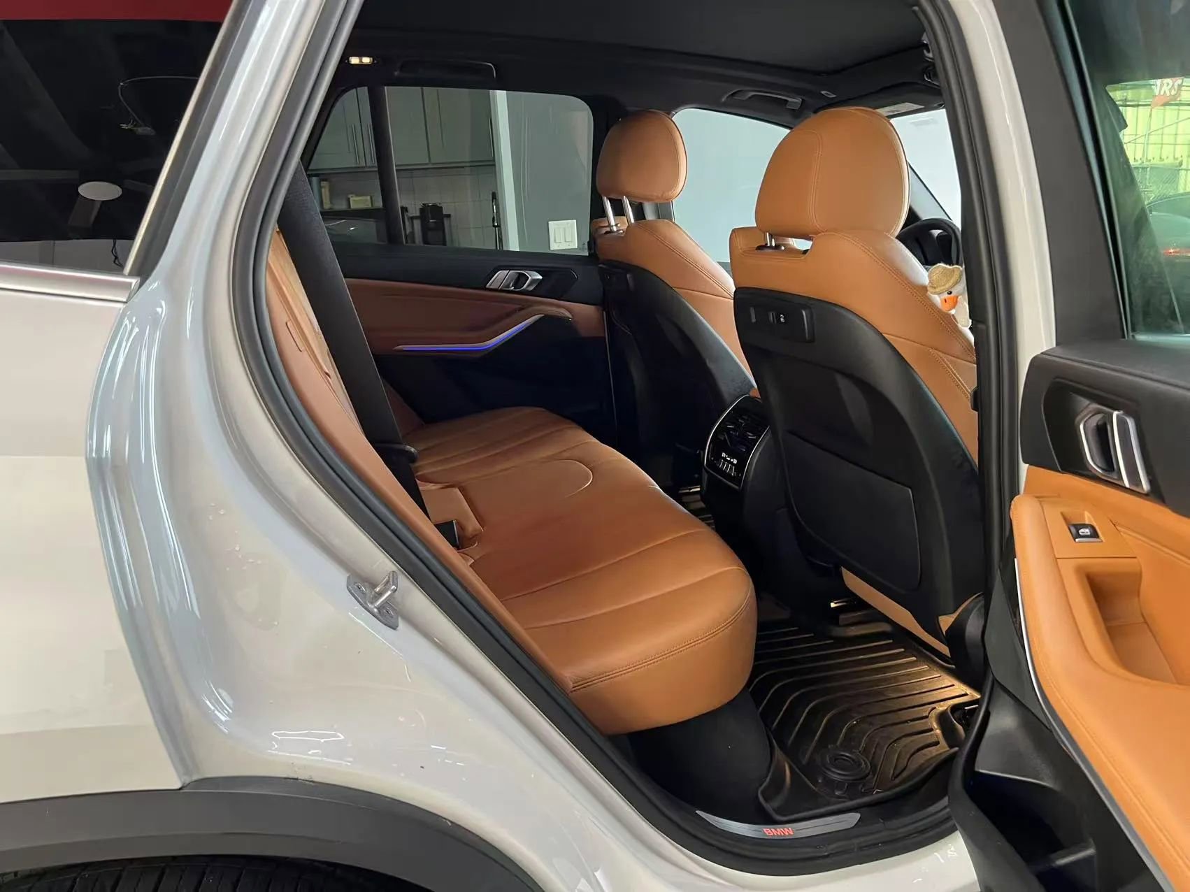 Used 2022 BMW X5 xDrive40i w/ Premium Package image 10