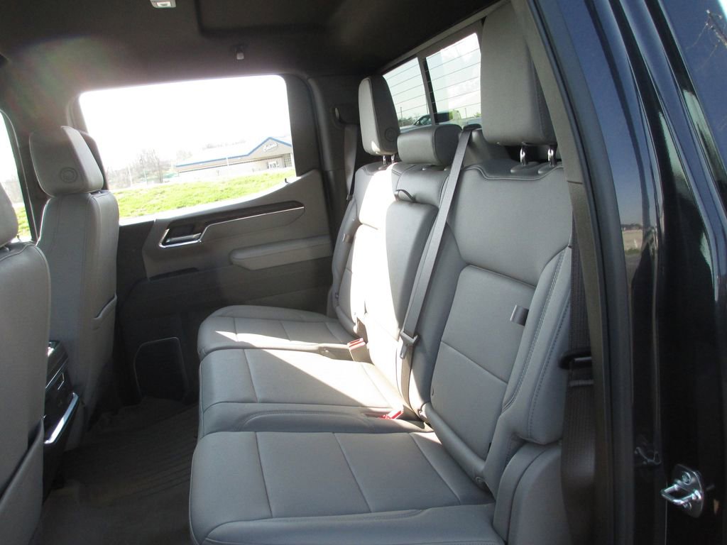 Used 2025 GMC Sierra 1500 SLT w/ SLT Premium Plus Package image 21