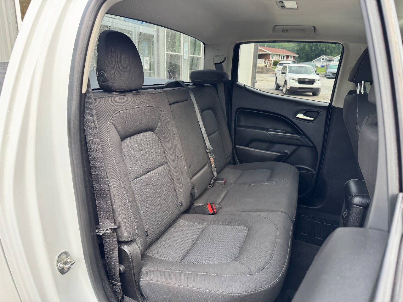 Used 2019 Chevrolet Colorado LT AWD/4WD image 16